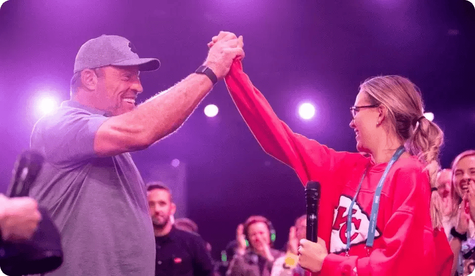 Tony Robbins with crowd